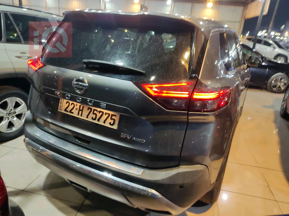 Nissan Rogue